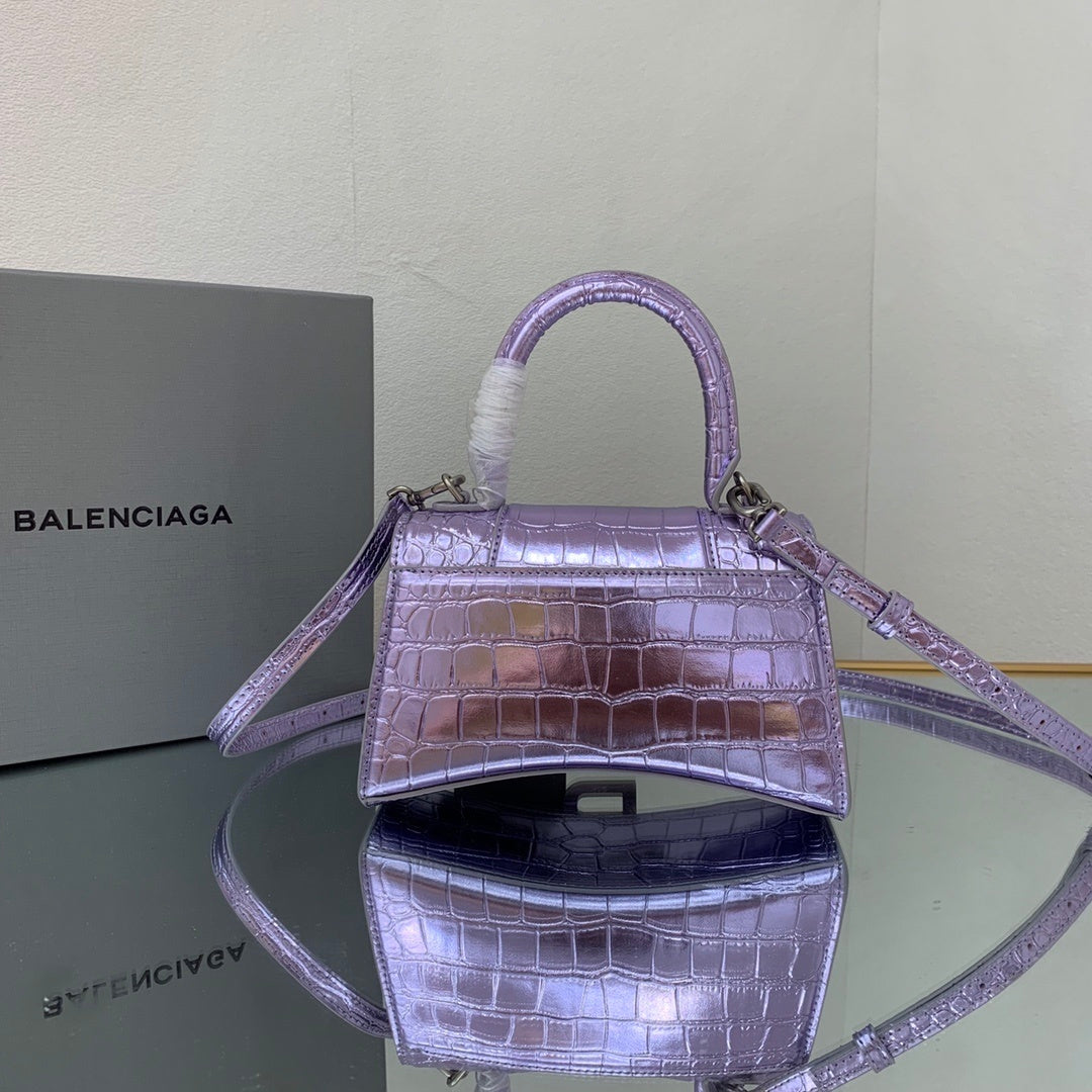 new-luxury-designer-bags-nm24069