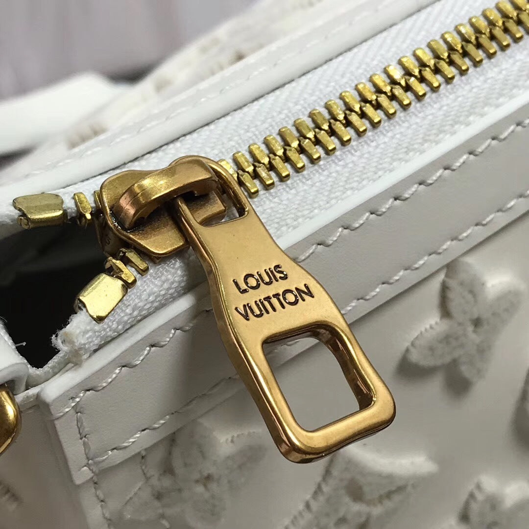 new-luxury-designer-bags-nm21840