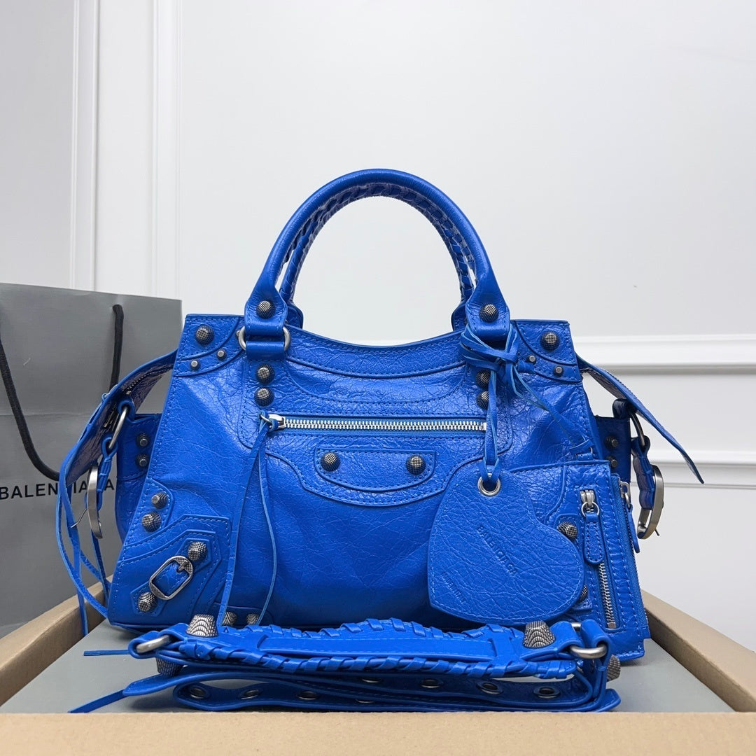 new-designer-premium-bags-nm24284