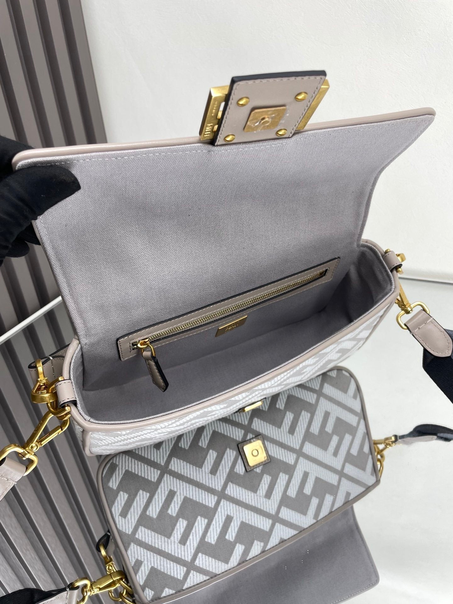 Dragons Bags - Best High-End Brands in One Place - AFFORDABLE LUXURY BAGS - 19284