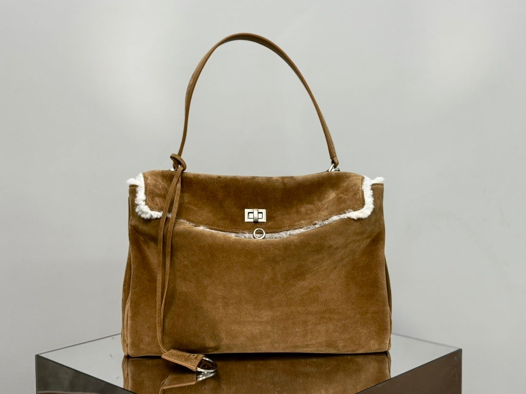 new-designer-premium-bags-nm24369