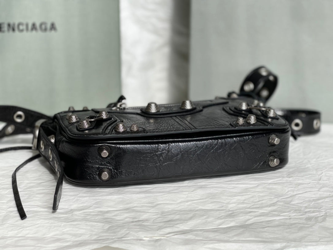 new-designer-premium-bags-nm24985