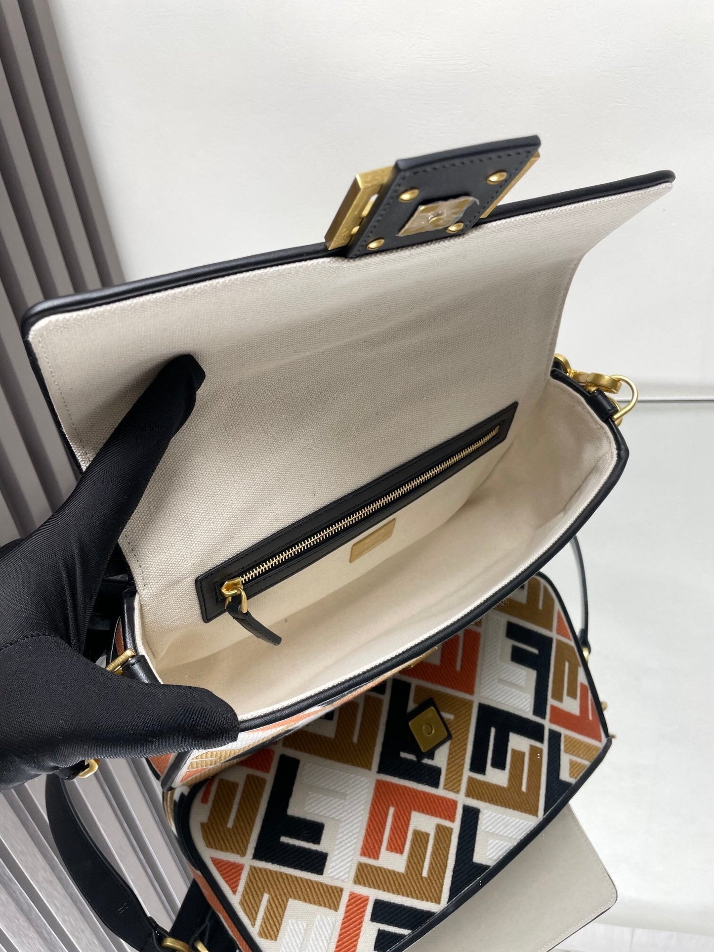 Dragons Bags - High-Quality Designer Products for You - AFFORDABLE LUXURY BAGS - 19174