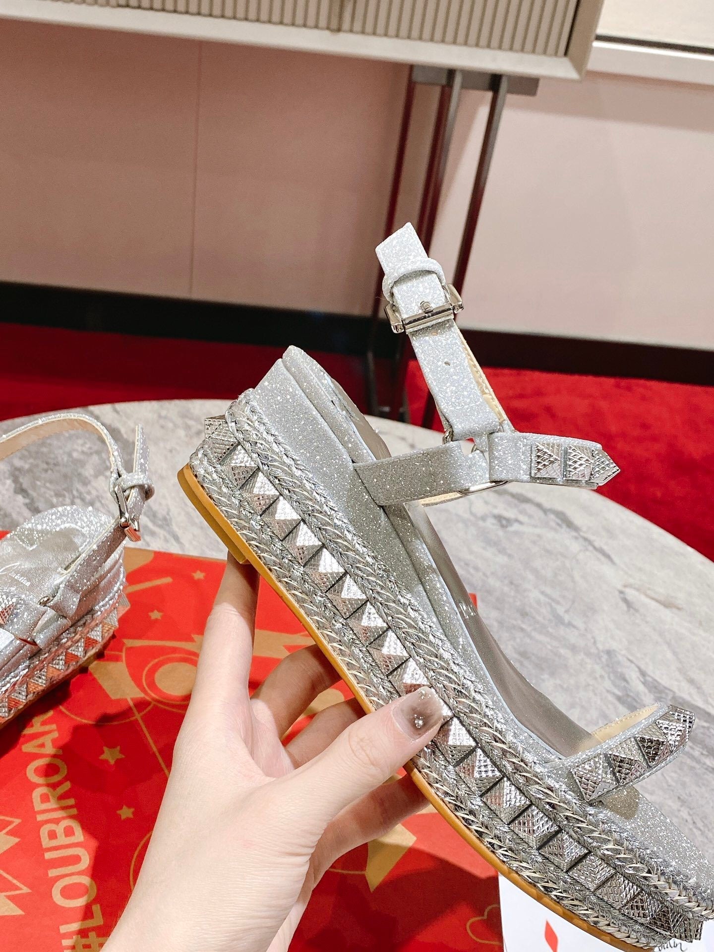 Dragons Bags - Best High-End Brands in One Place - AFFORDABLE LUXURY HEELS - 8317