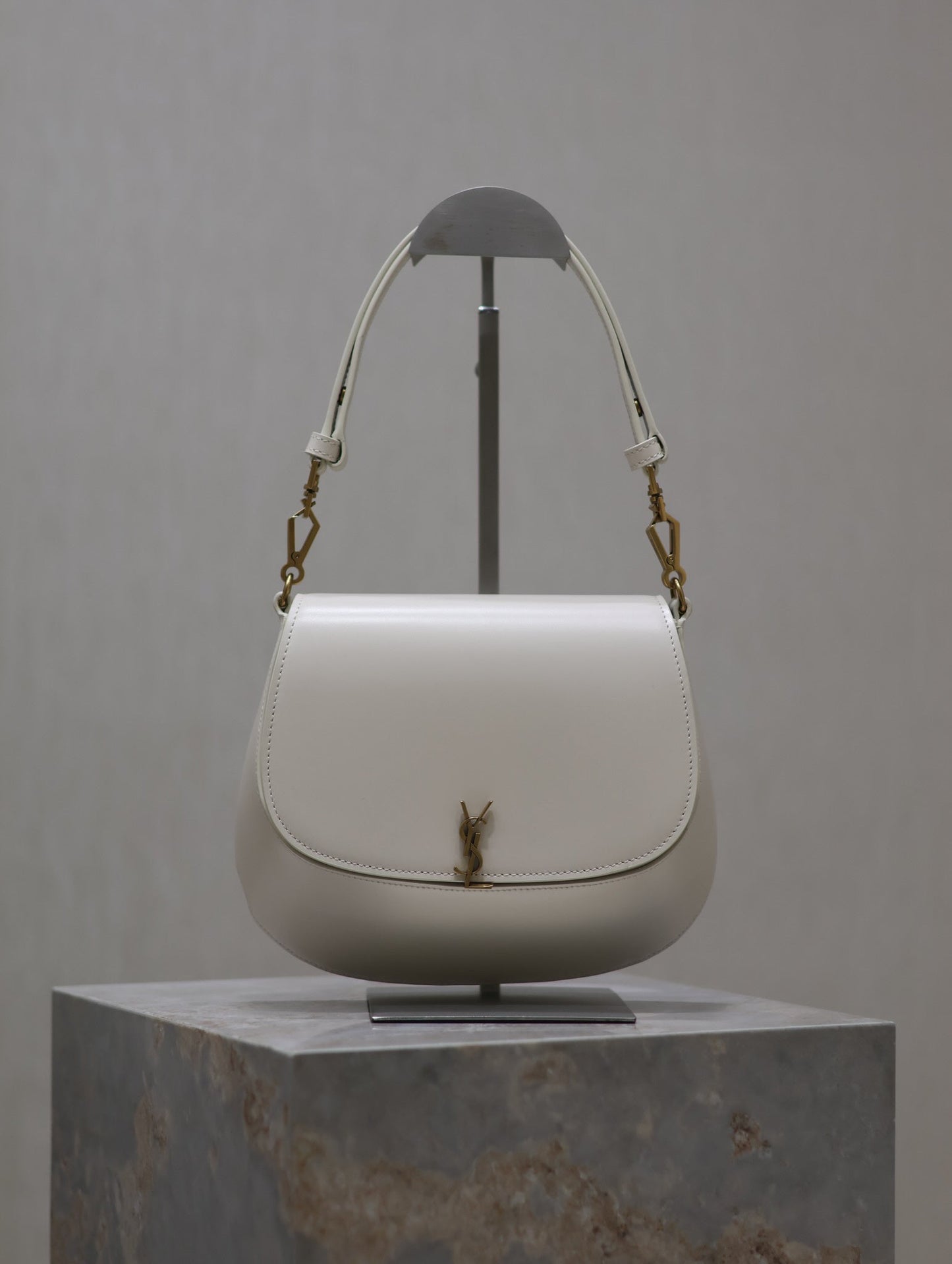 Dragons Bags - Best High-End Brands in One Place - AFFORDABLE LUXURY BAGS - 5929