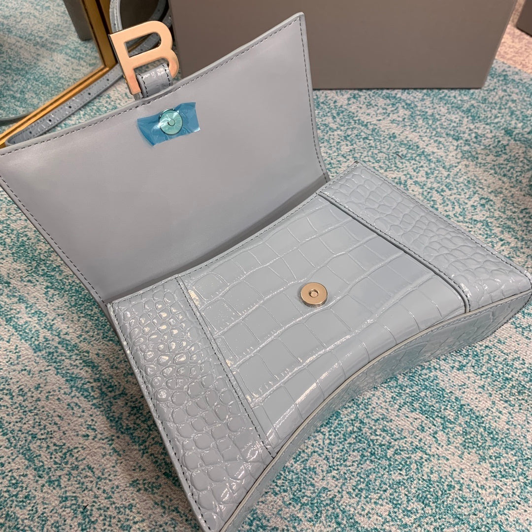 new-designer-premium-bags-nm24093