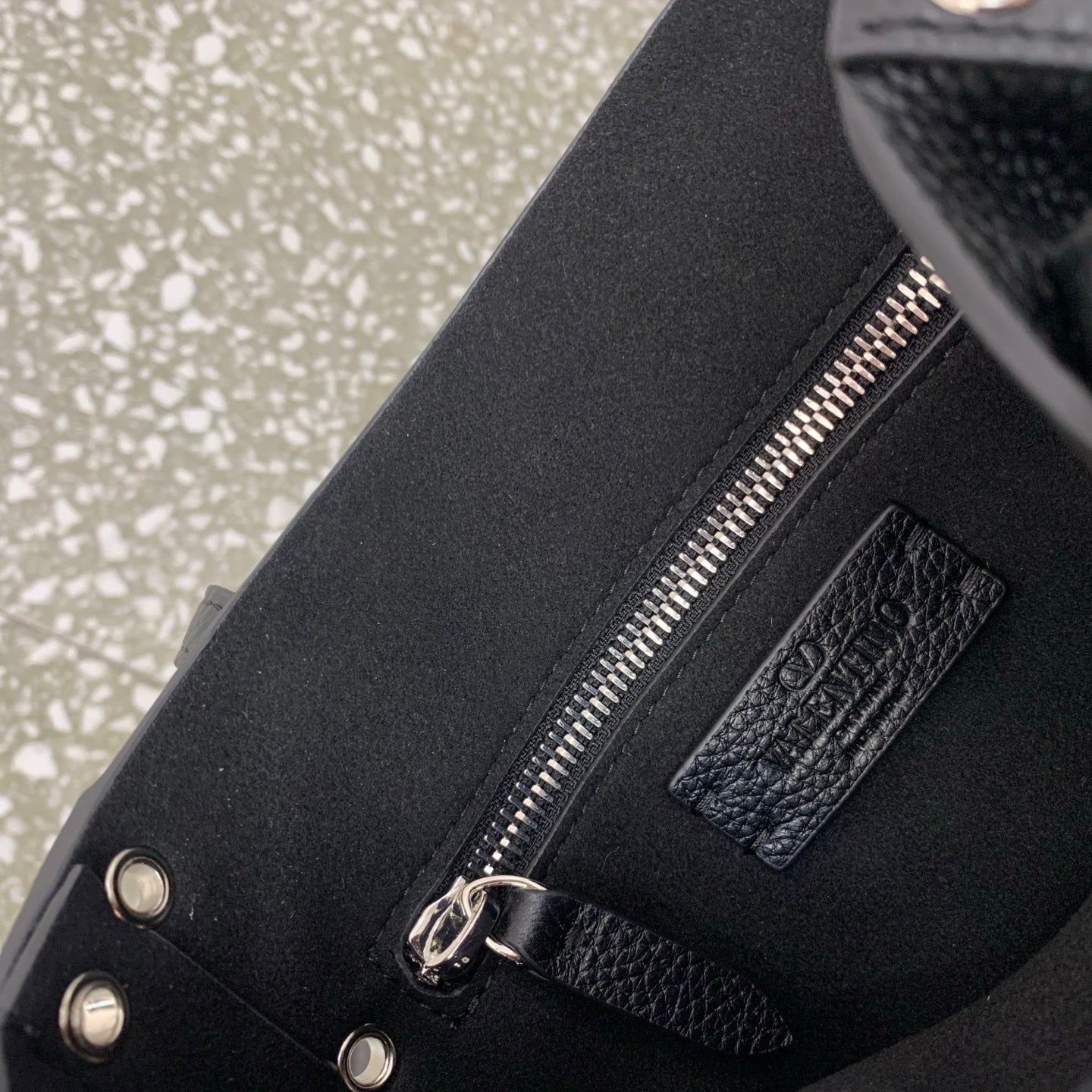 Dragons Bags - High-Quality Designer Products for You - AFFORDABLE LUXURY BAGS - 5499