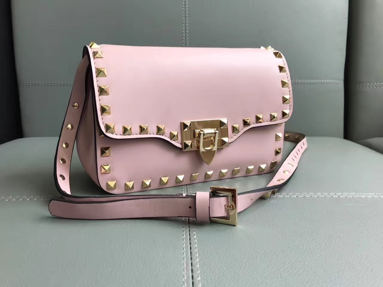 Dragons Bags - High-Quality Designer Products for You - AFFORDABLE LUXURY BAGS - 5543