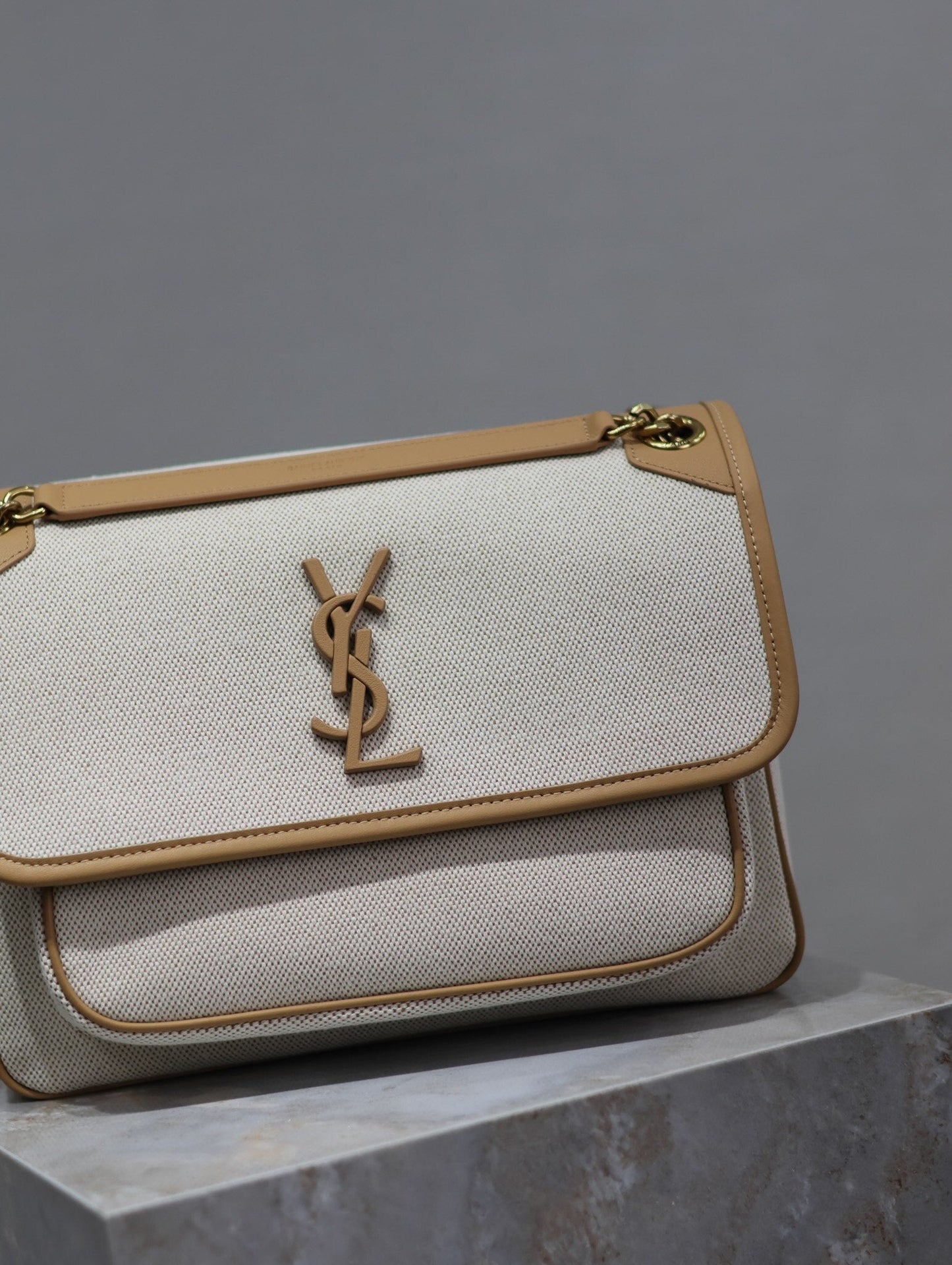 Dragons Bags - Premium Luxury Goods and Accessories - AFFORDABLE LUXURY BAGS - 6002