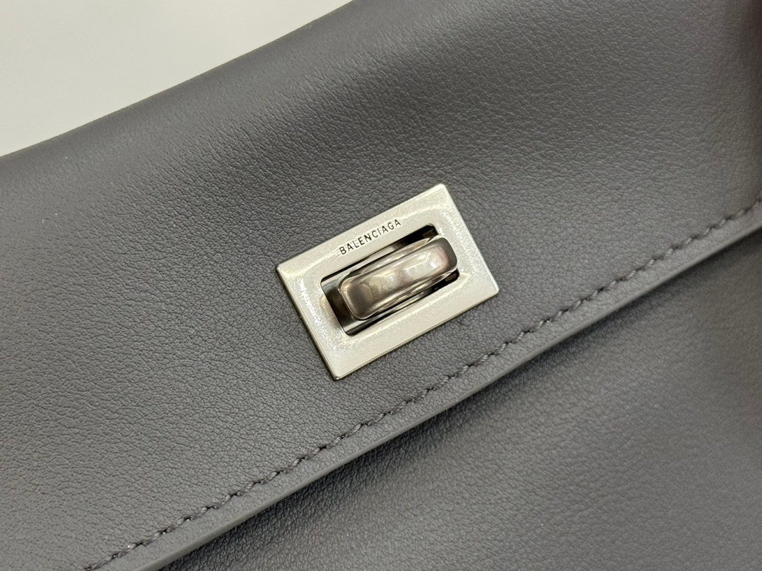 new-designer-premium-bags-nm24563