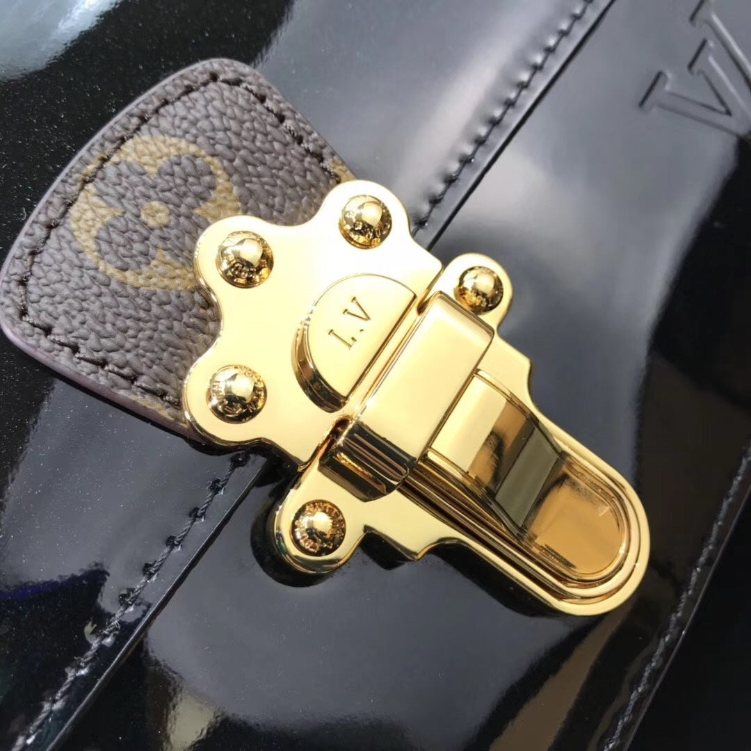 Dragons Bags - Best High-End Brands in One Place - AFFORDABLE LUXURY BAGS - 3901