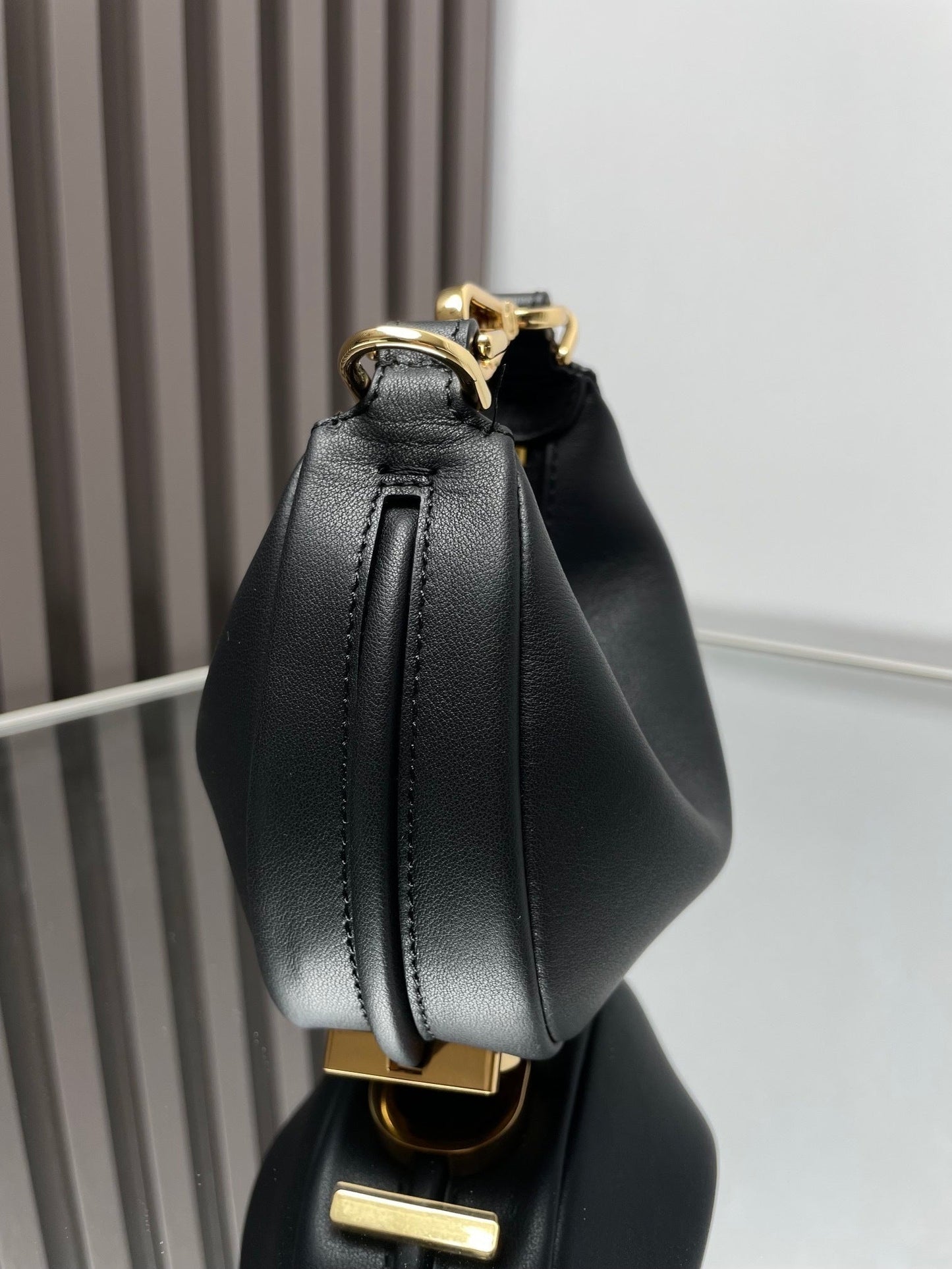 Dragons Bags - Best High-End Brands in One Place - AFFORDABLE LUXURY BAGS - 19152