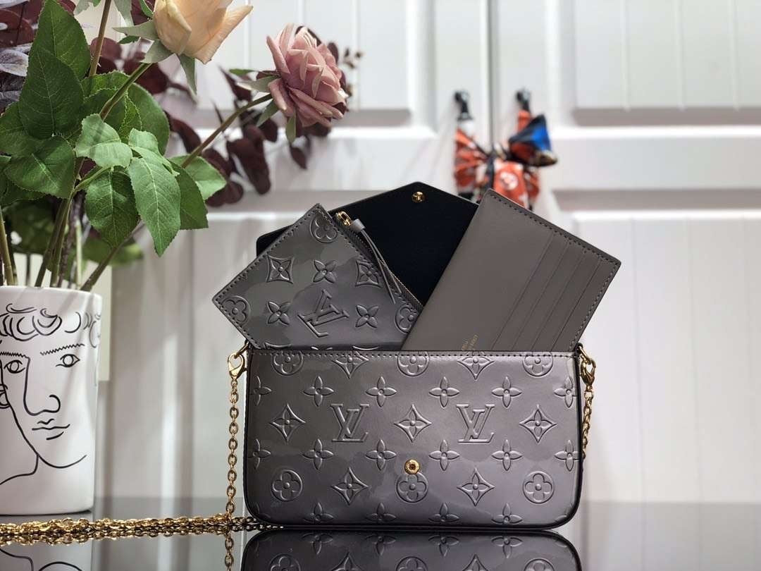 Dragons Bags - High-Quality Designer Products for You - AFFORDABLE LUXURY BAGS - 4247