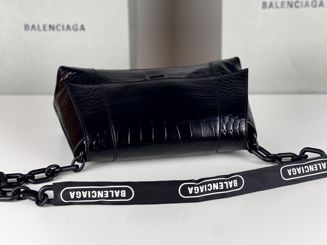 new-luxury-designer-bags-nm24187