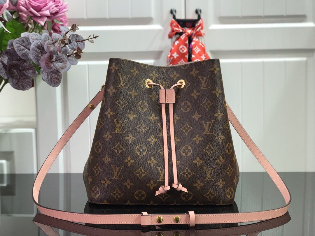 Dragons Bags - High-Quality Designer Products for You - AFFORDABLE LUXURY BAGS - 4303