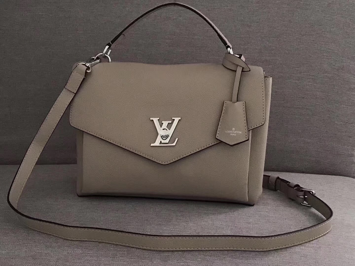 Dragons Bags - High-Quality Designer Products for You - AFFORDABLE LUXURY BAGS - 3503
