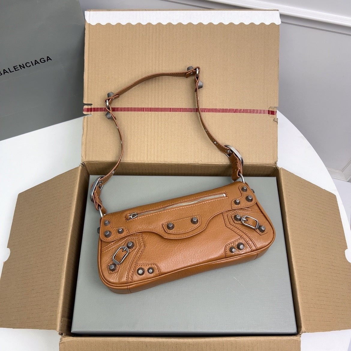 new-designer-premium-bags-nm24529