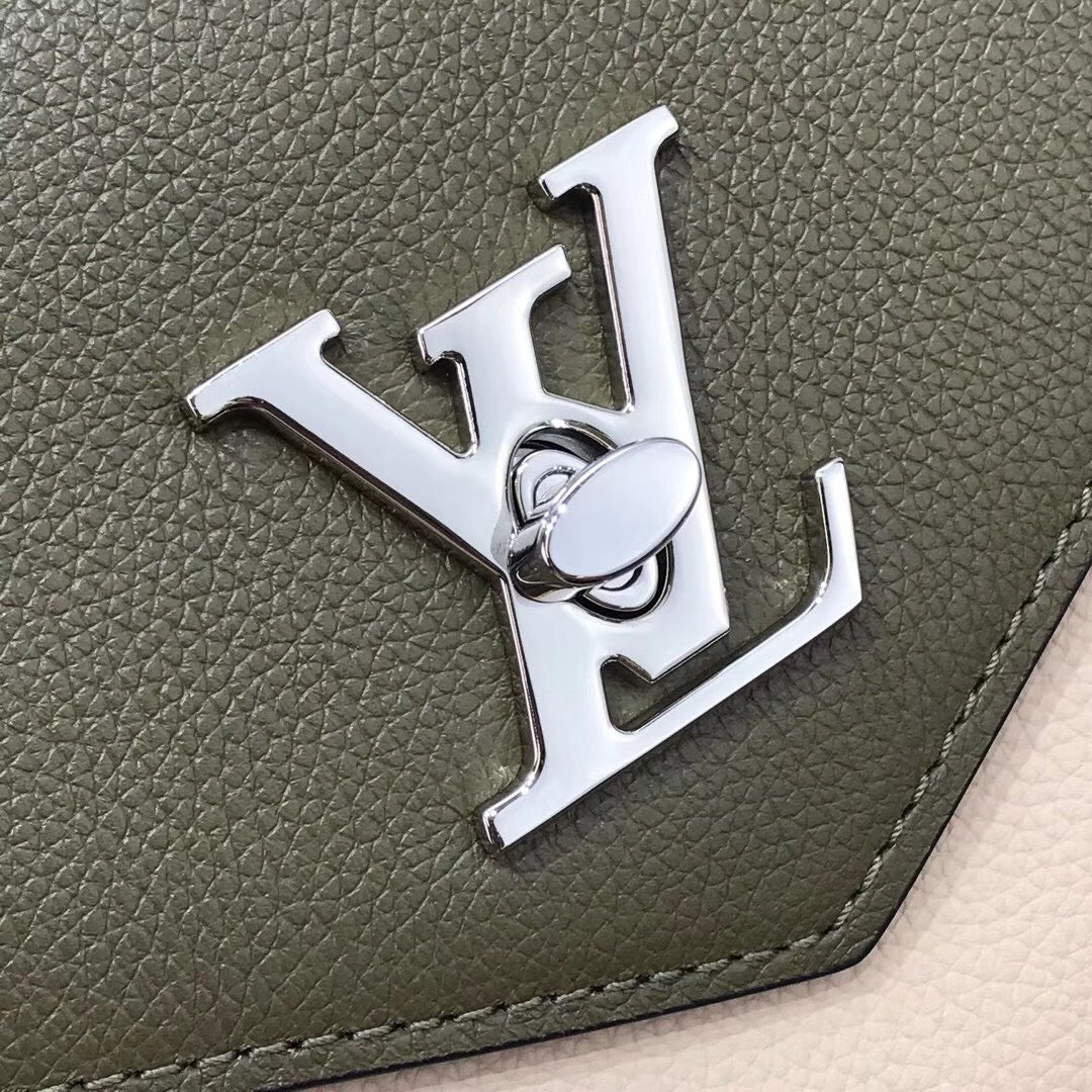 new-designer-premium-bags-nm21856