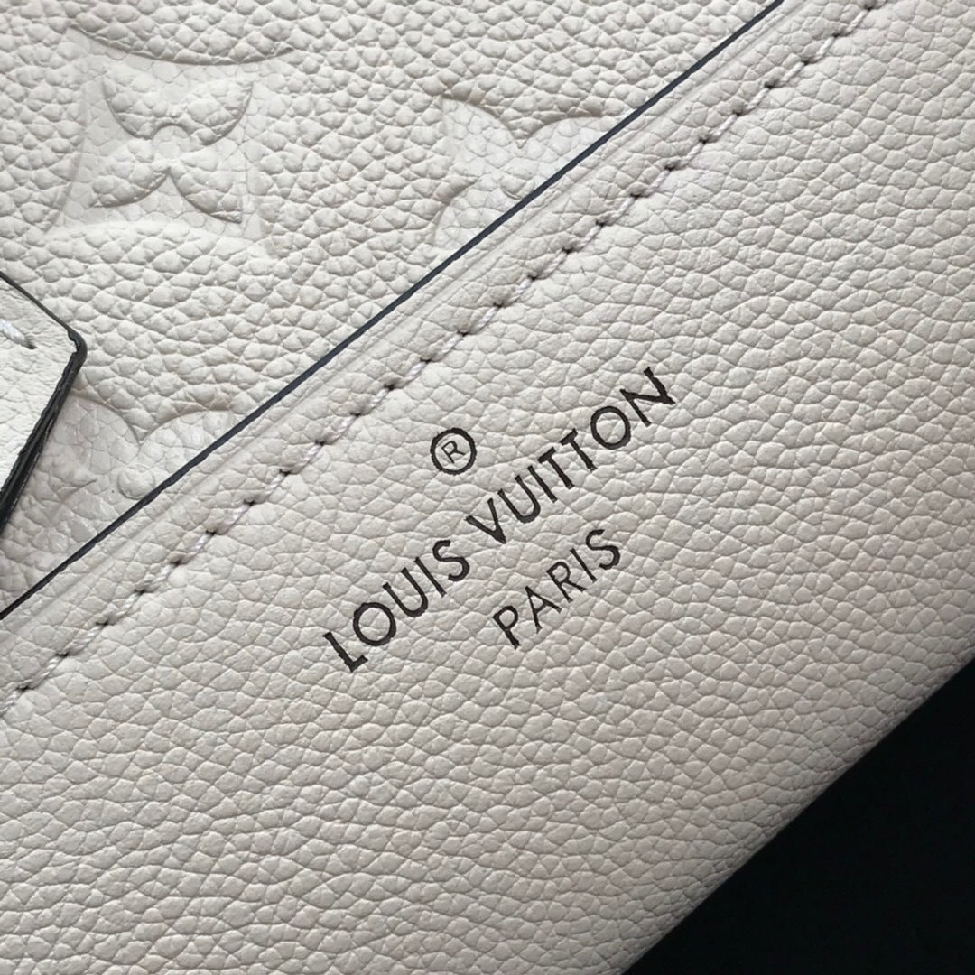 new-luxury-designer-bags-nm22036