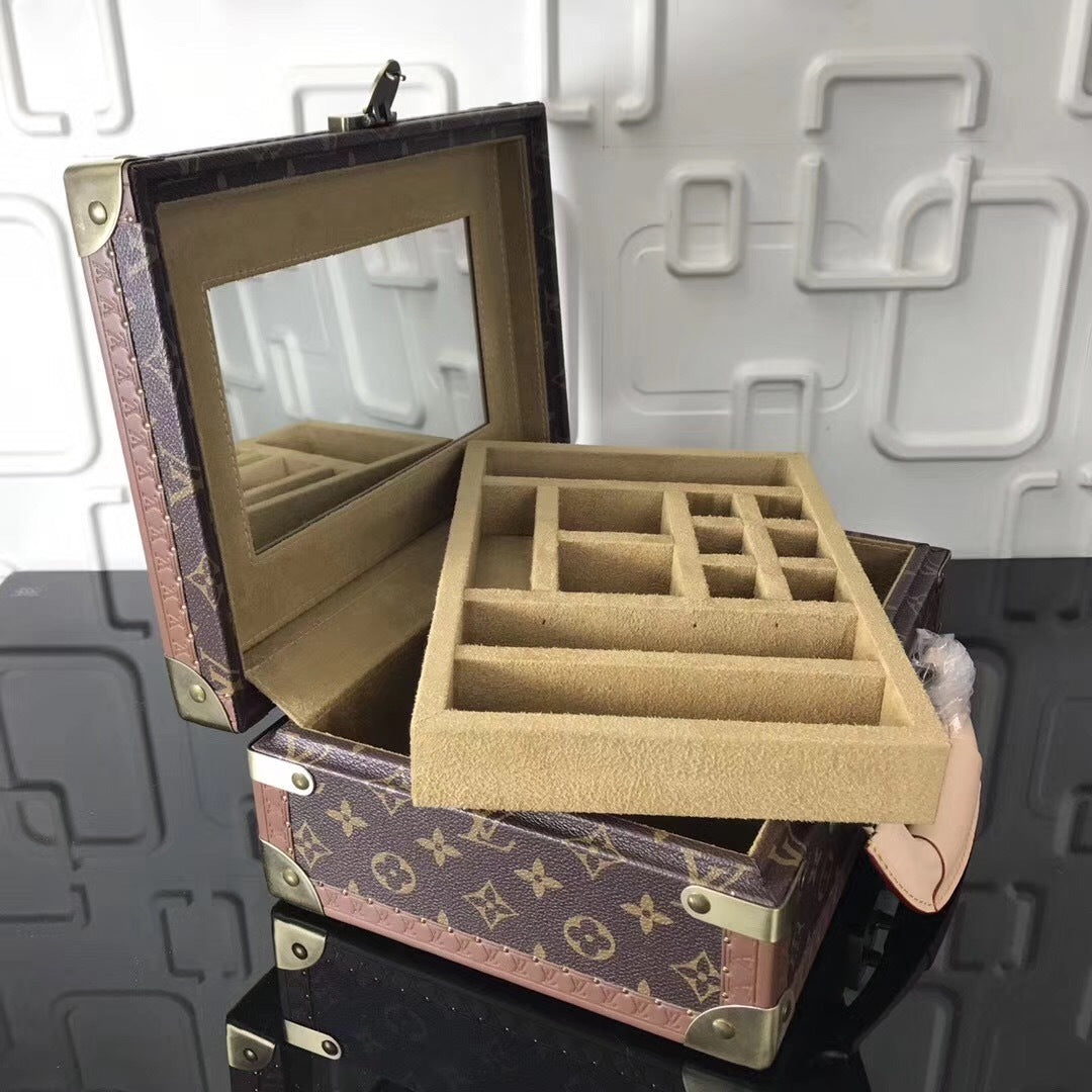 Dragons Bags - High-Quality Designer Products for You - AFFORDABLE LUXURY BAGS - 3499
