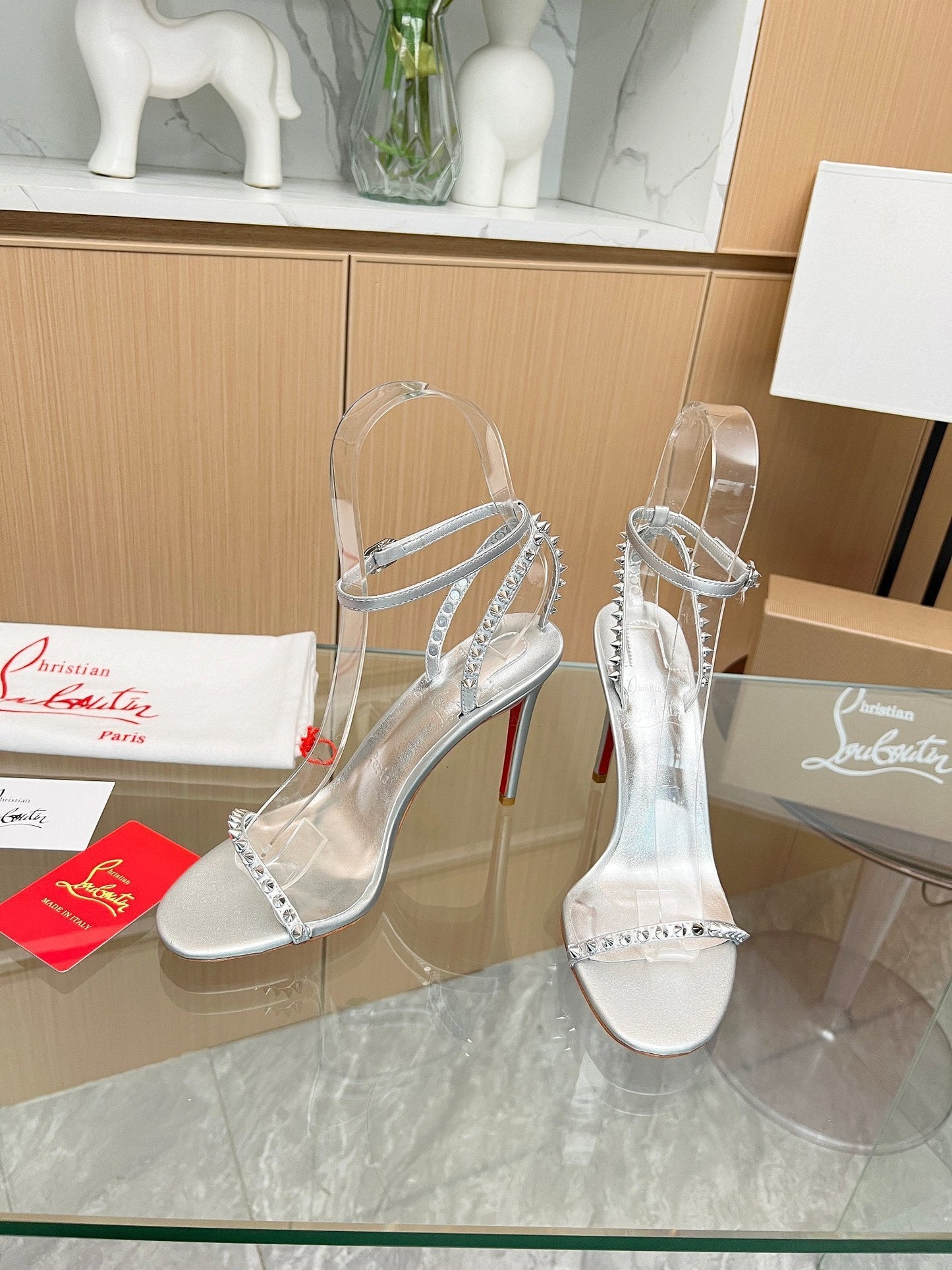 Dragons Bags - Best High-End Brands in One Place - AFFORDABLE LUXURY HEELS - 8065