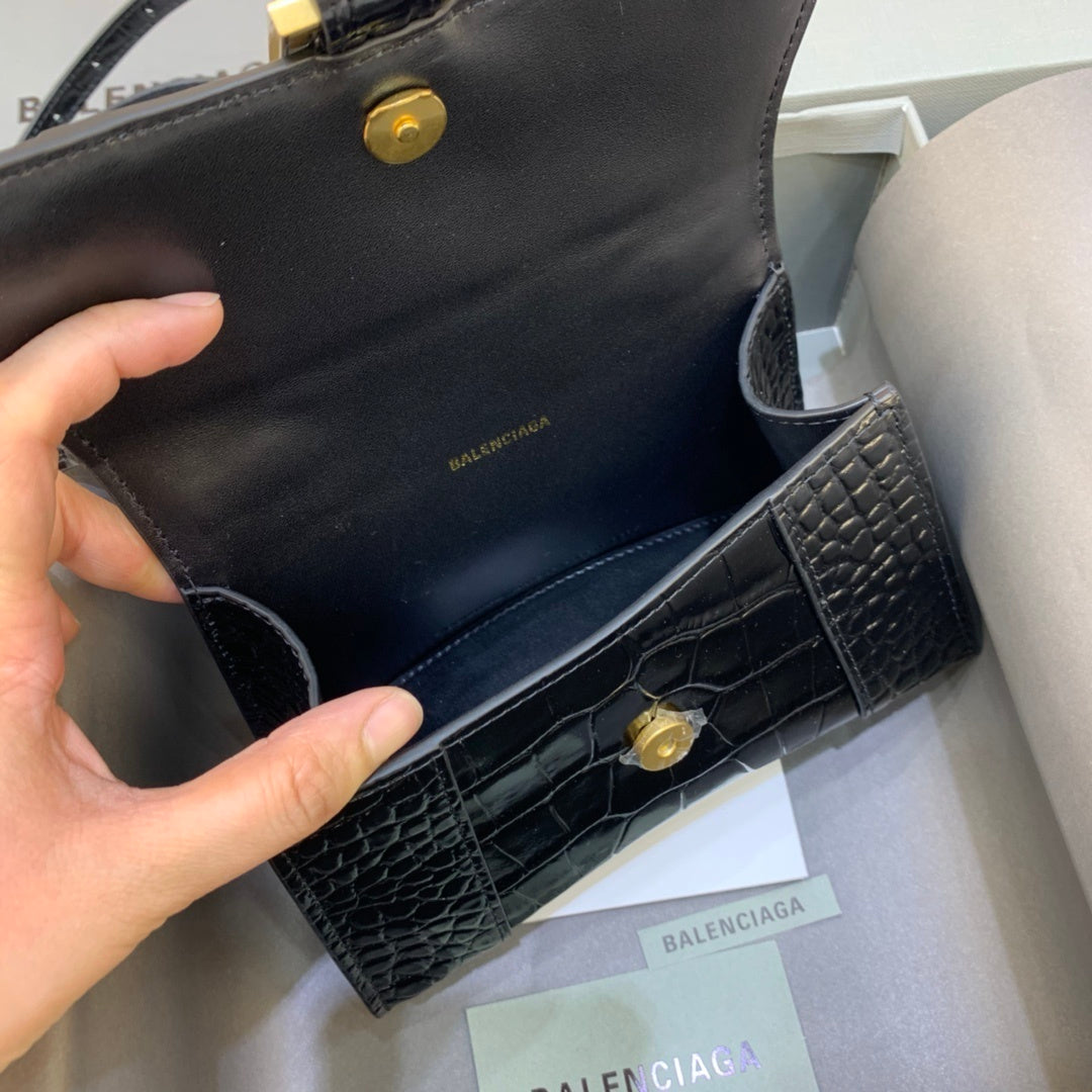 new-luxury-designer-bags-nm24325