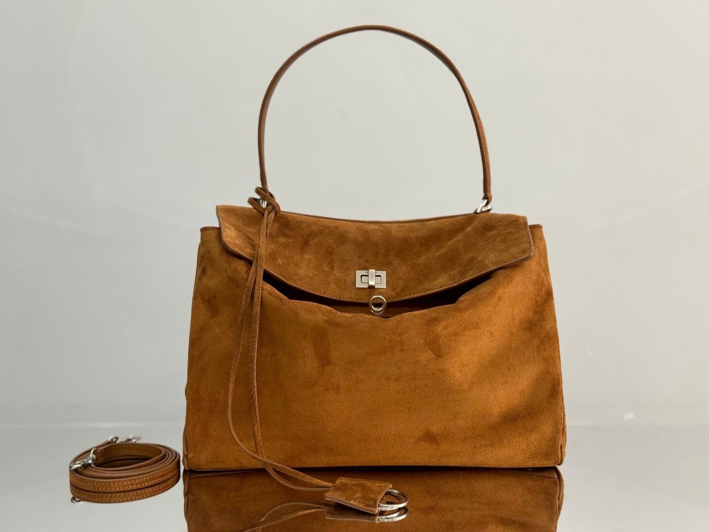 new-luxury-designer-bags-nm24636