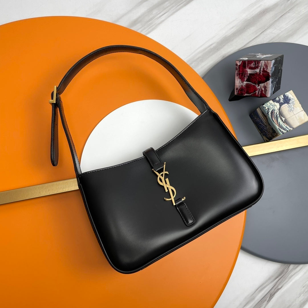 Dragons Bags - High-Quality Designer Products for You - AFFORDABLE LUXURY BAGS - 5727