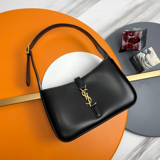 Dragons Bags - High-Quality Designer Products for You - AFFORDABLE LUXURY BAGS - 5727