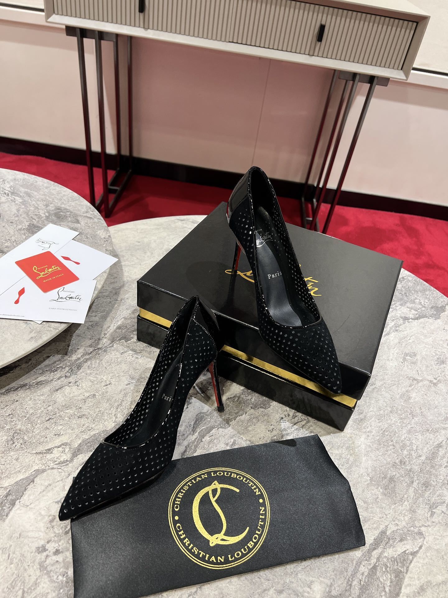 Dragons Bags - Best High-End Brands in One Place - AFFORDABLE LUXURY HEELS - 8089