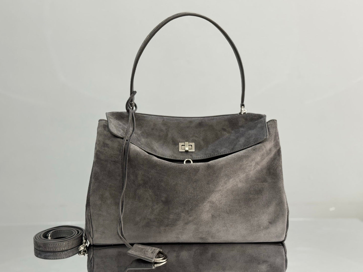 new-luxury-designer-bags-nm24624