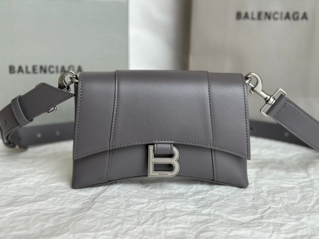 new-designer-premium-bags-nm24926