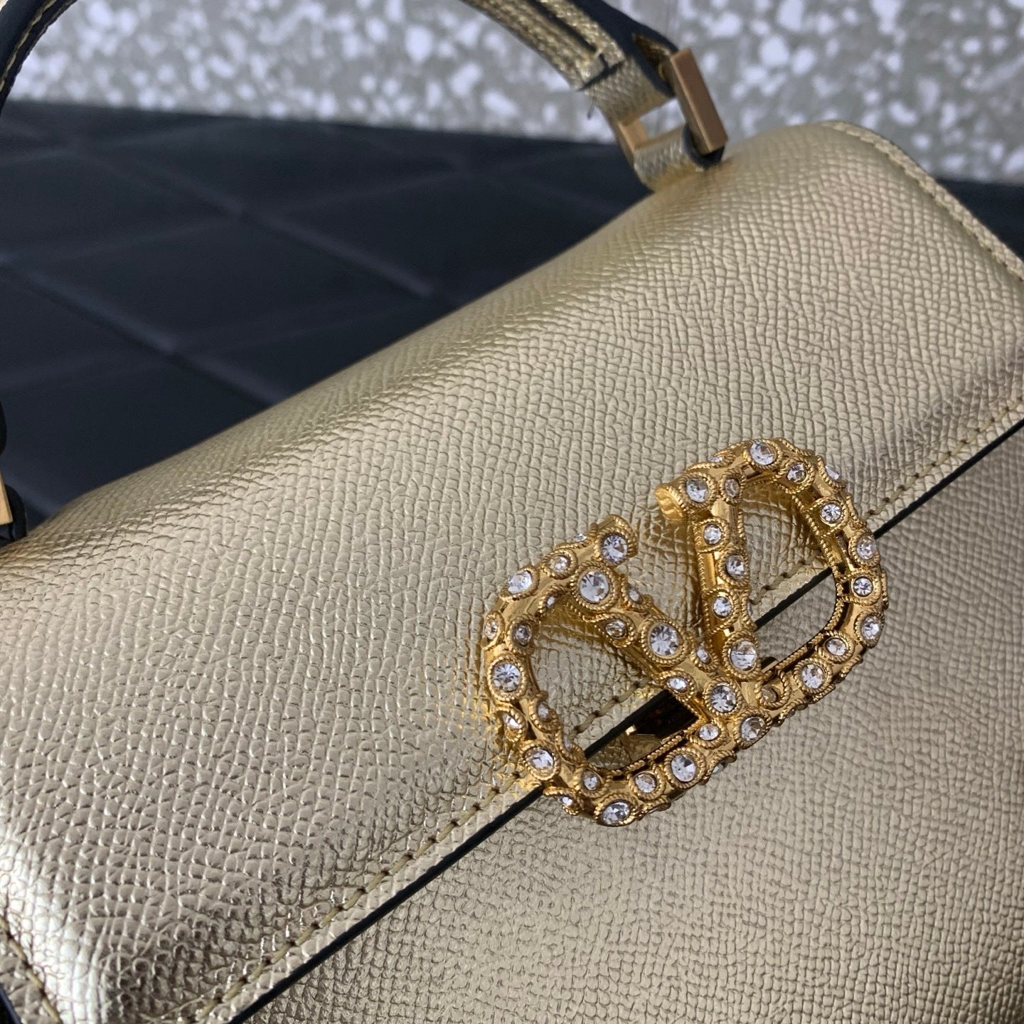 Dragons Bags - Best High-End Brands in One Place - AFFORDABLE LUXURY BAGS - 5481