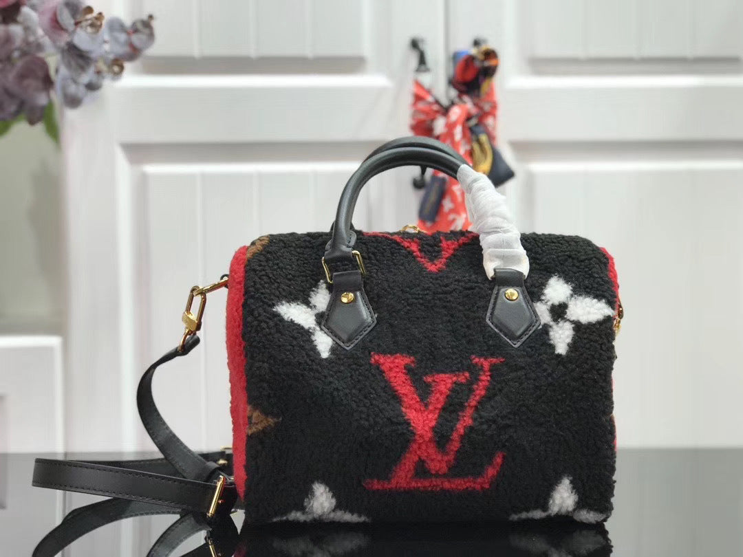 Dragons Bags - Premium Luxury Goods and Accessories - AFFORDABLE LUXURY BAGS - 4182