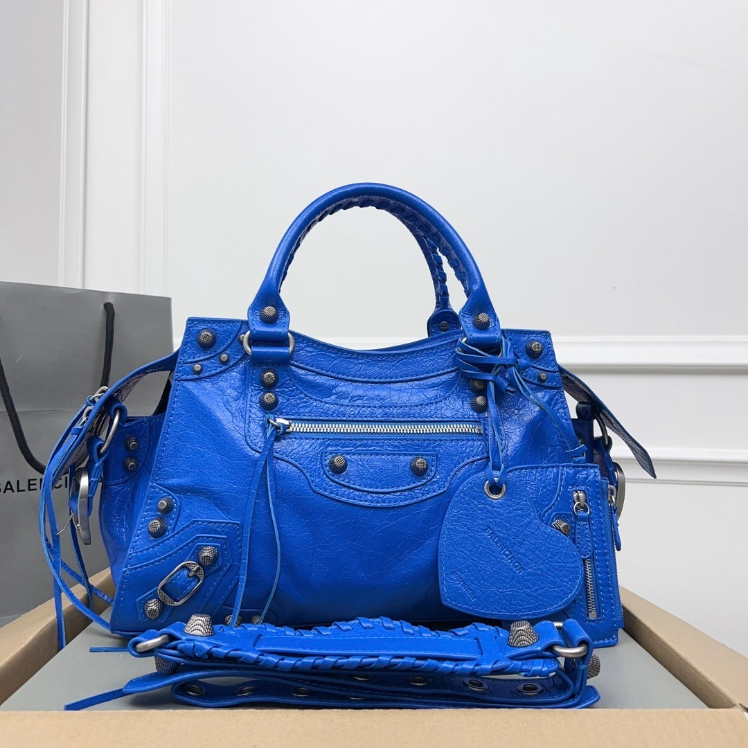 new-designer-premium-bags-nm24284