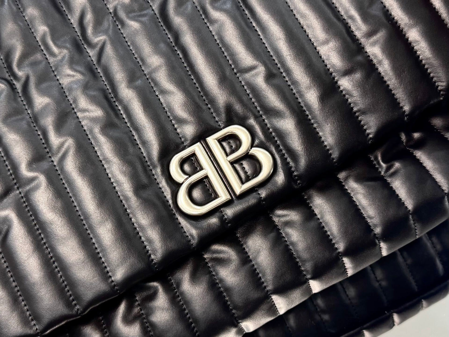 new-designer-premium-bags-nm24716