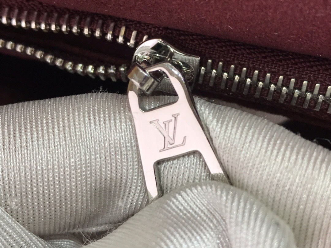 new-luxury-designer-bags-nm22070