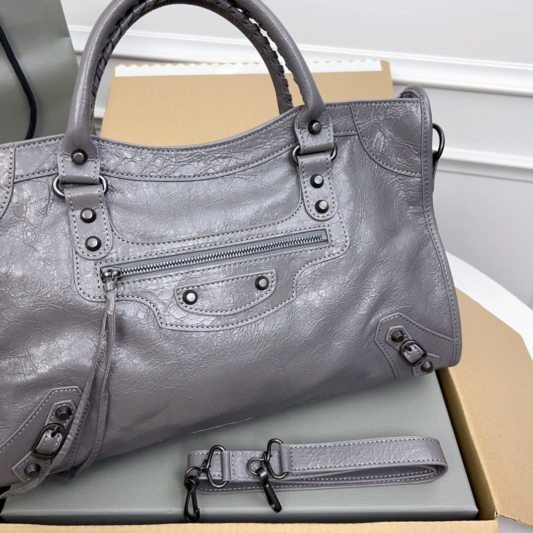 new-designer-premium-bags-nm24005