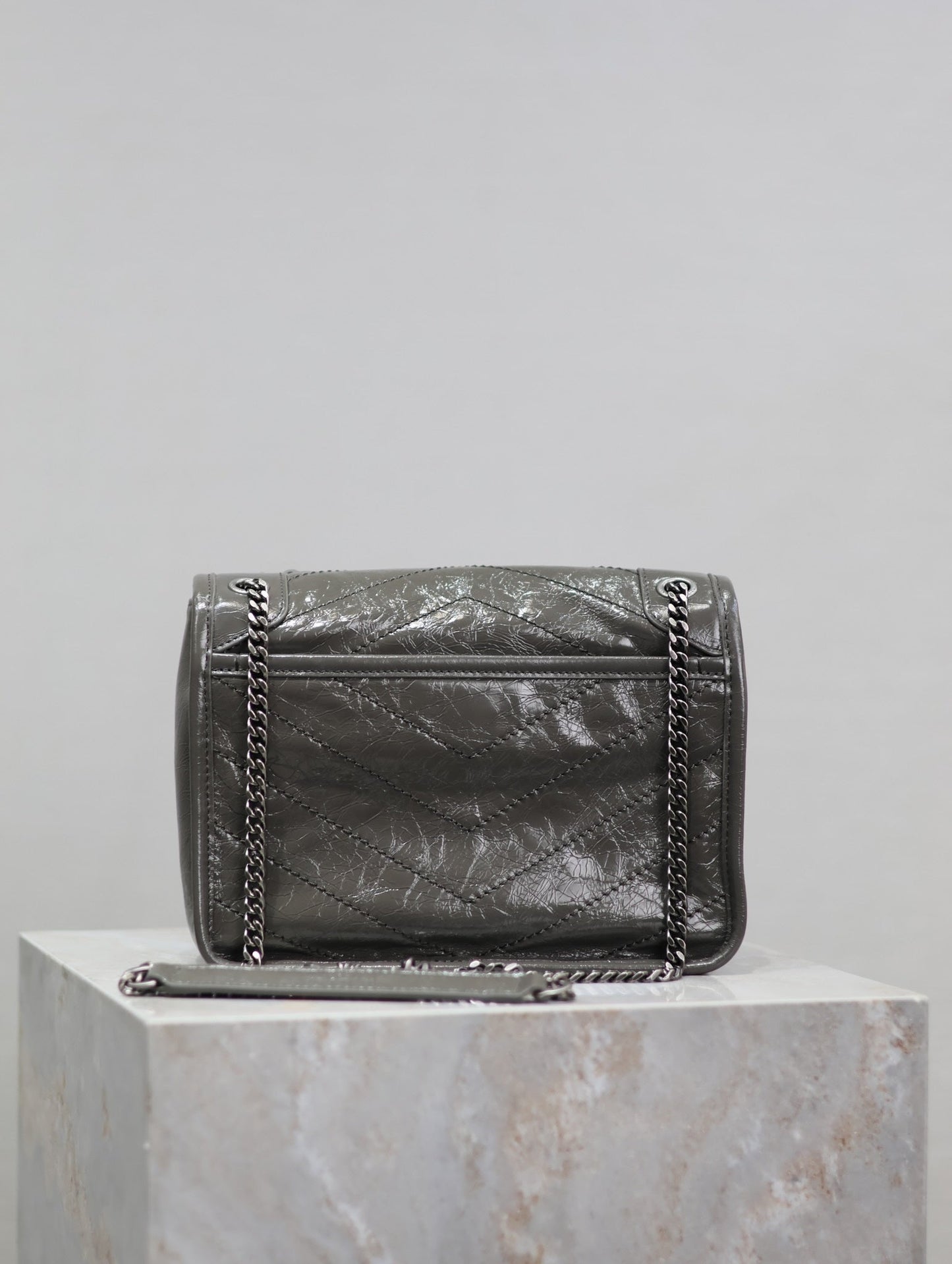 Dragons Bags - High-Quality Designer Products for You - AFFORDABLE LUXURY BAGS - 5991