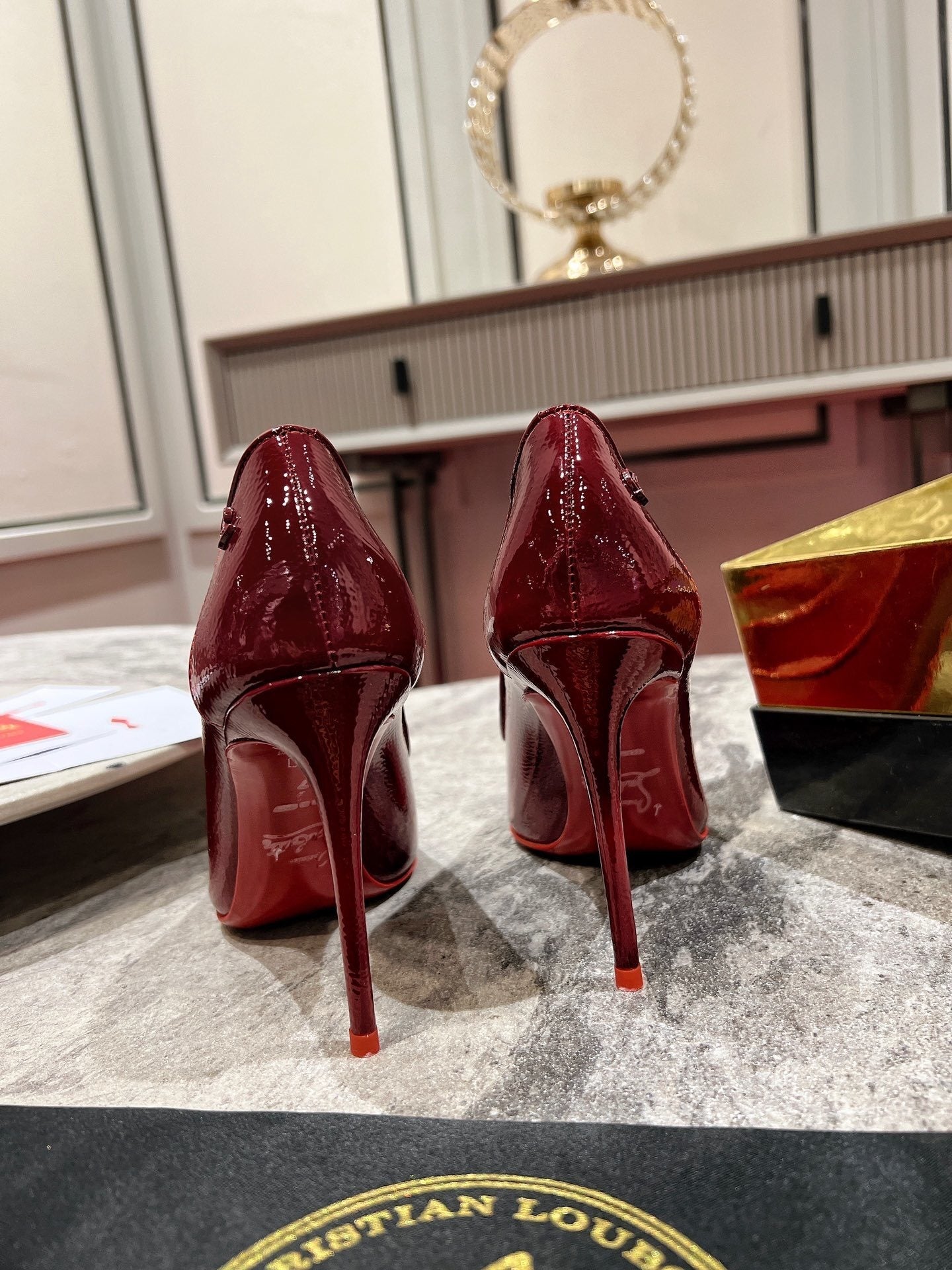 Dragons Bags - High-Quality Designer Products for You - AFFORDABLE LUXURY HEELS - 8191