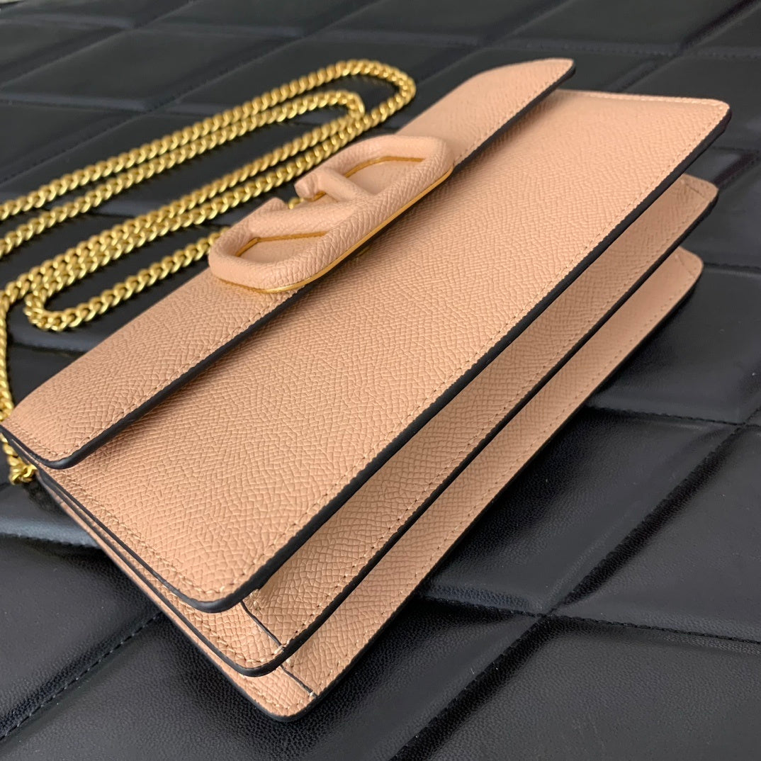 Dragons Bags - High-Quality Designer Products for You - AFFORDABLE LUXURY BAGS - 5607