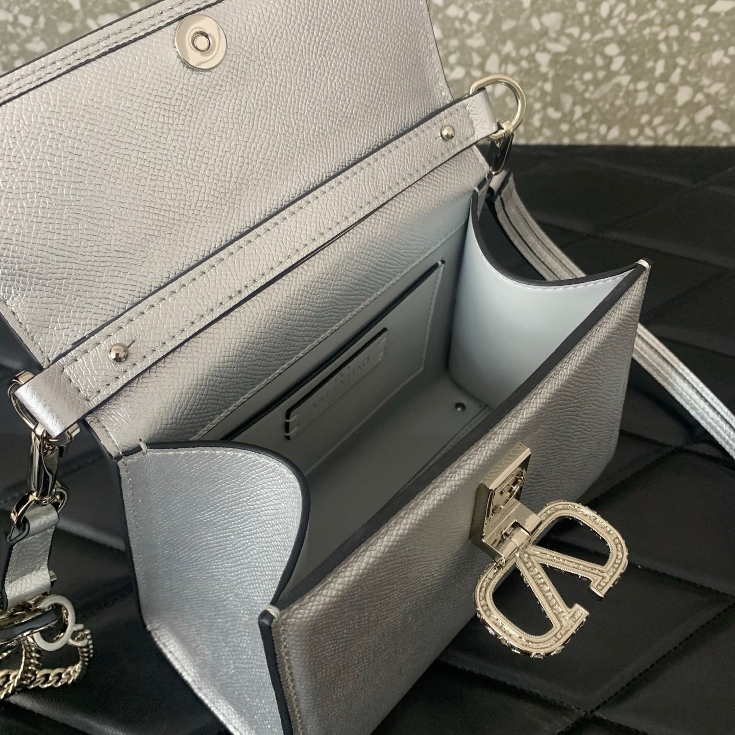Dragons Bags - Premium Luxury Goods and Accessories - AFFORDABLE LUXURY BAGS - 5482