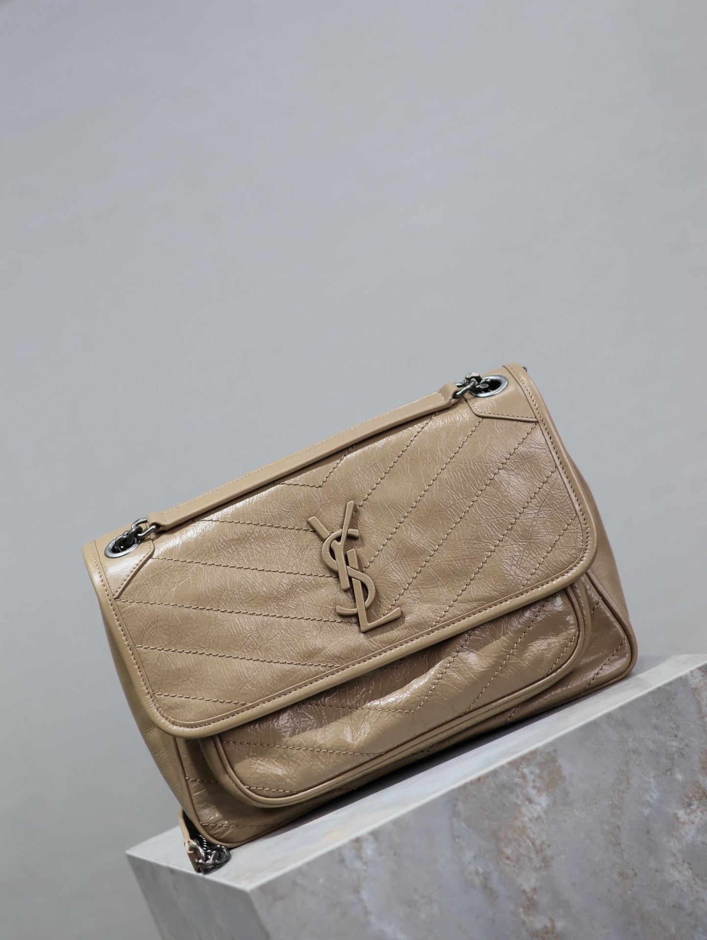 Dragons Bags - Premium Luxury Goods and Accessories - AFFORDABLE LUXURY BAGS - 5990