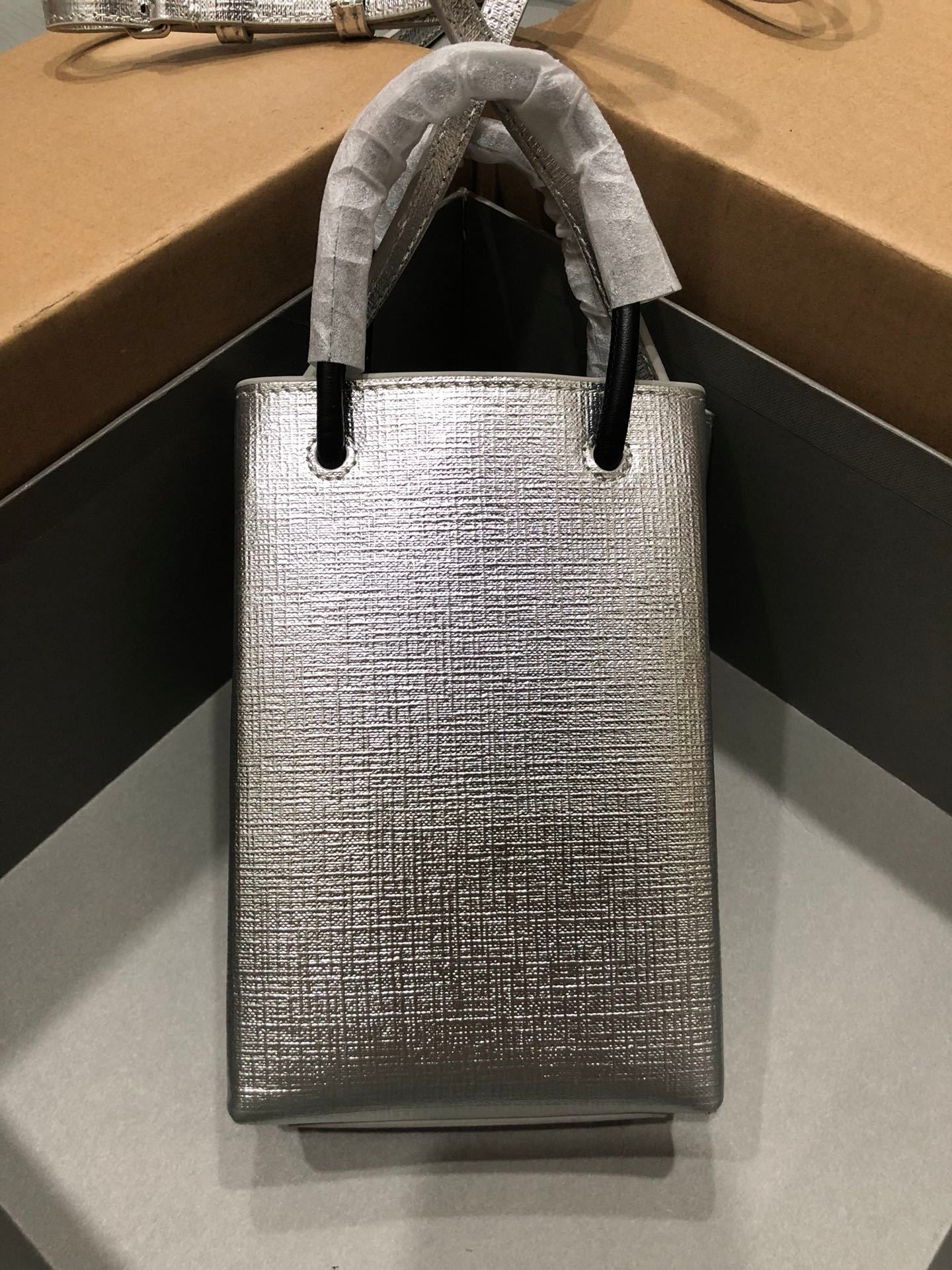 new-designer-premium-bags-nm24178