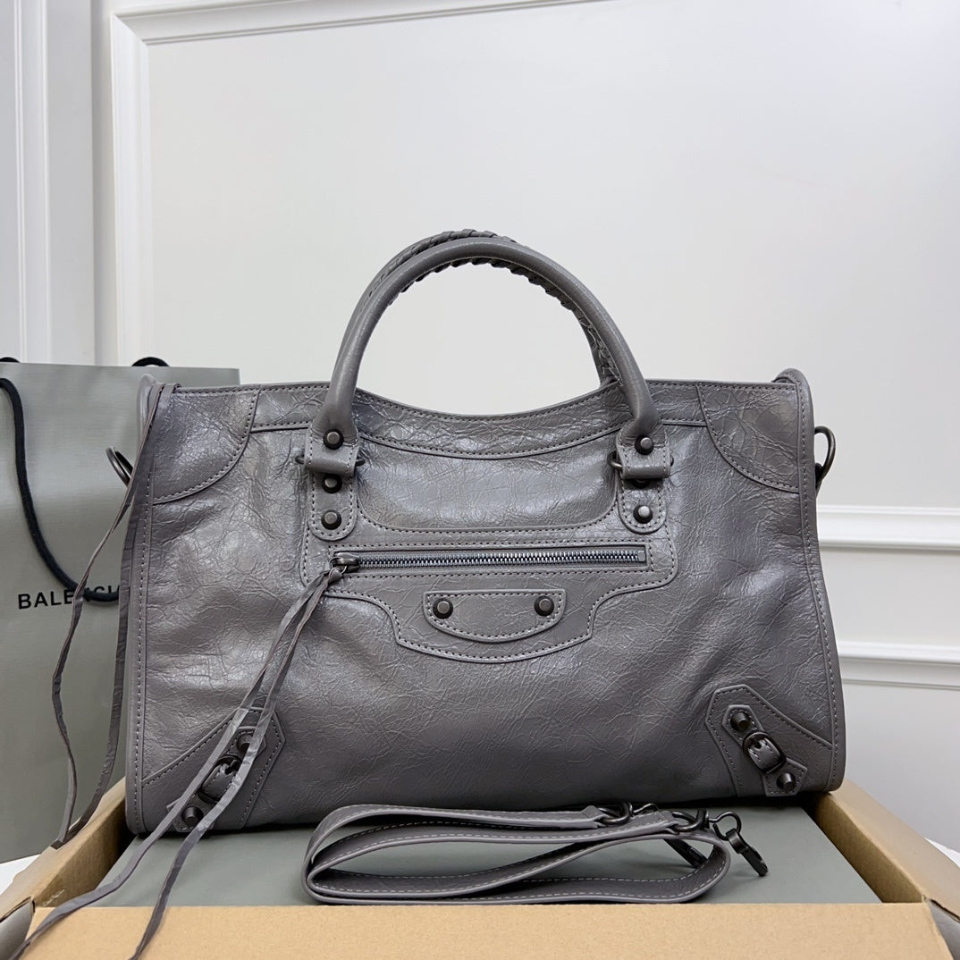 new-designer-premium-bags-nm24005
