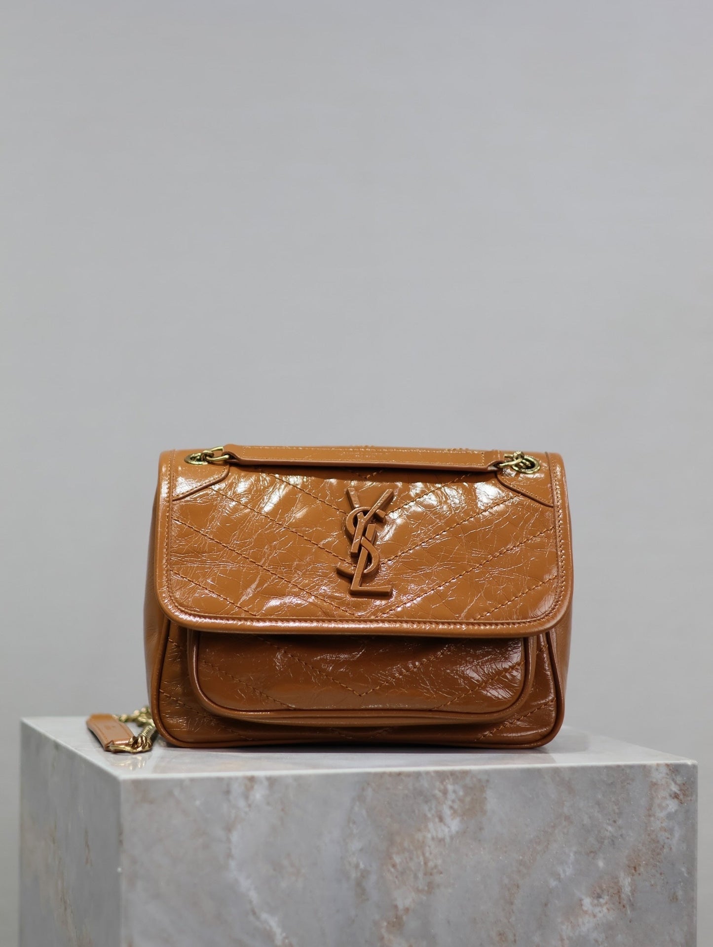 Dragons Bags - Best High-End Brands in One Place - AFFORDABLE LUXURY BAGS - 5993