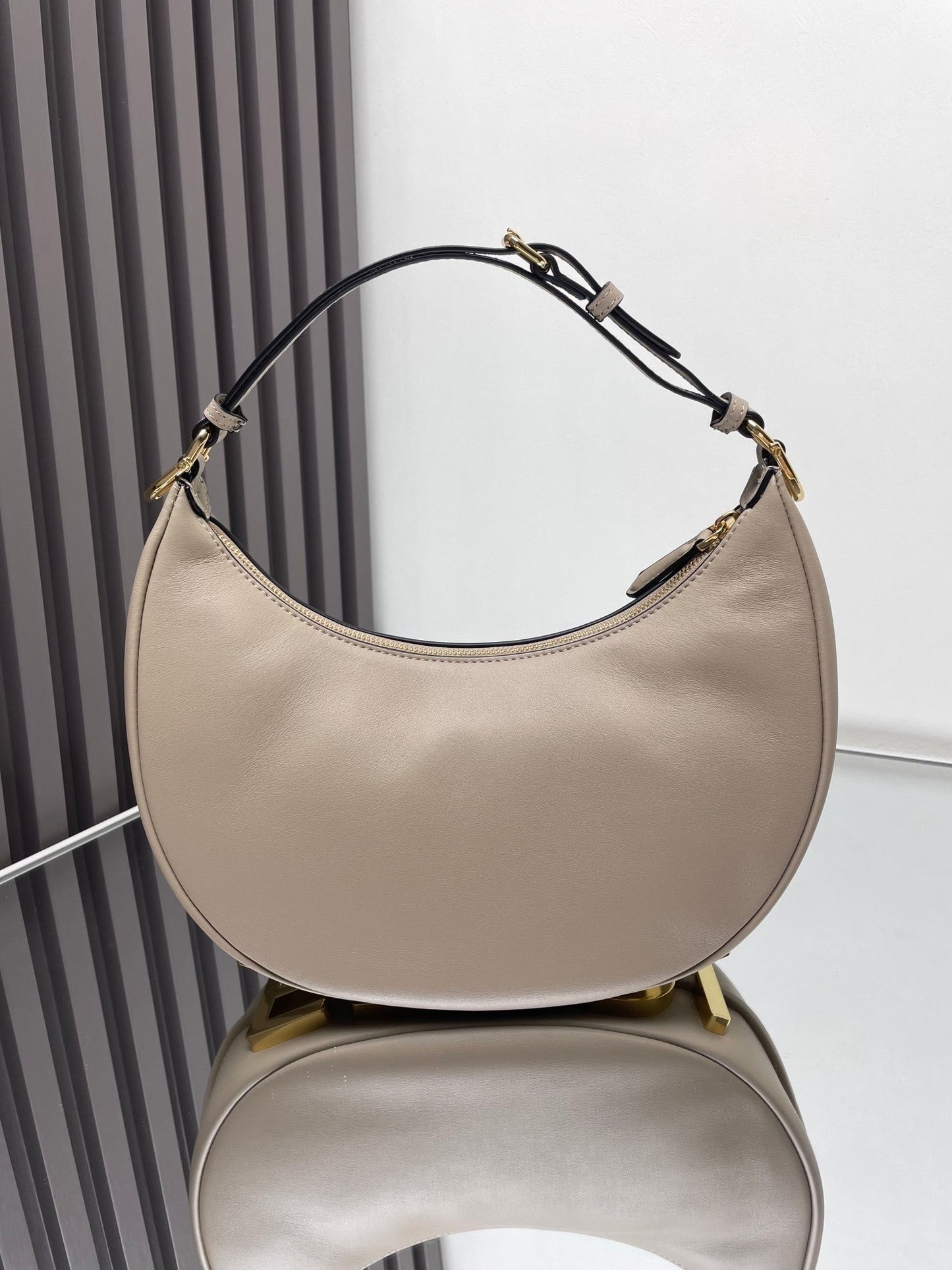 Dragons Bags - High-Quality Designer Products for You - AFFORDABLE LUXURY BAGS - 19154