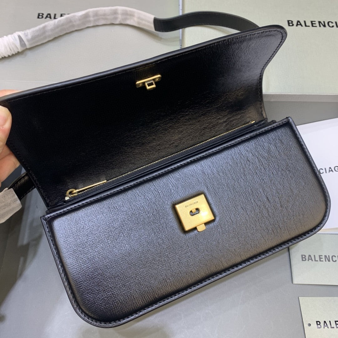 new-luxury-designer-bags-nm24508