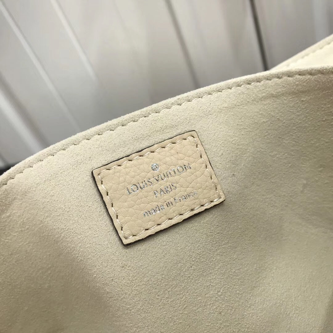 Dragons Bags - High-Quality Designer Products for You - AFFORDABLE LUXURY BAGS - 3975