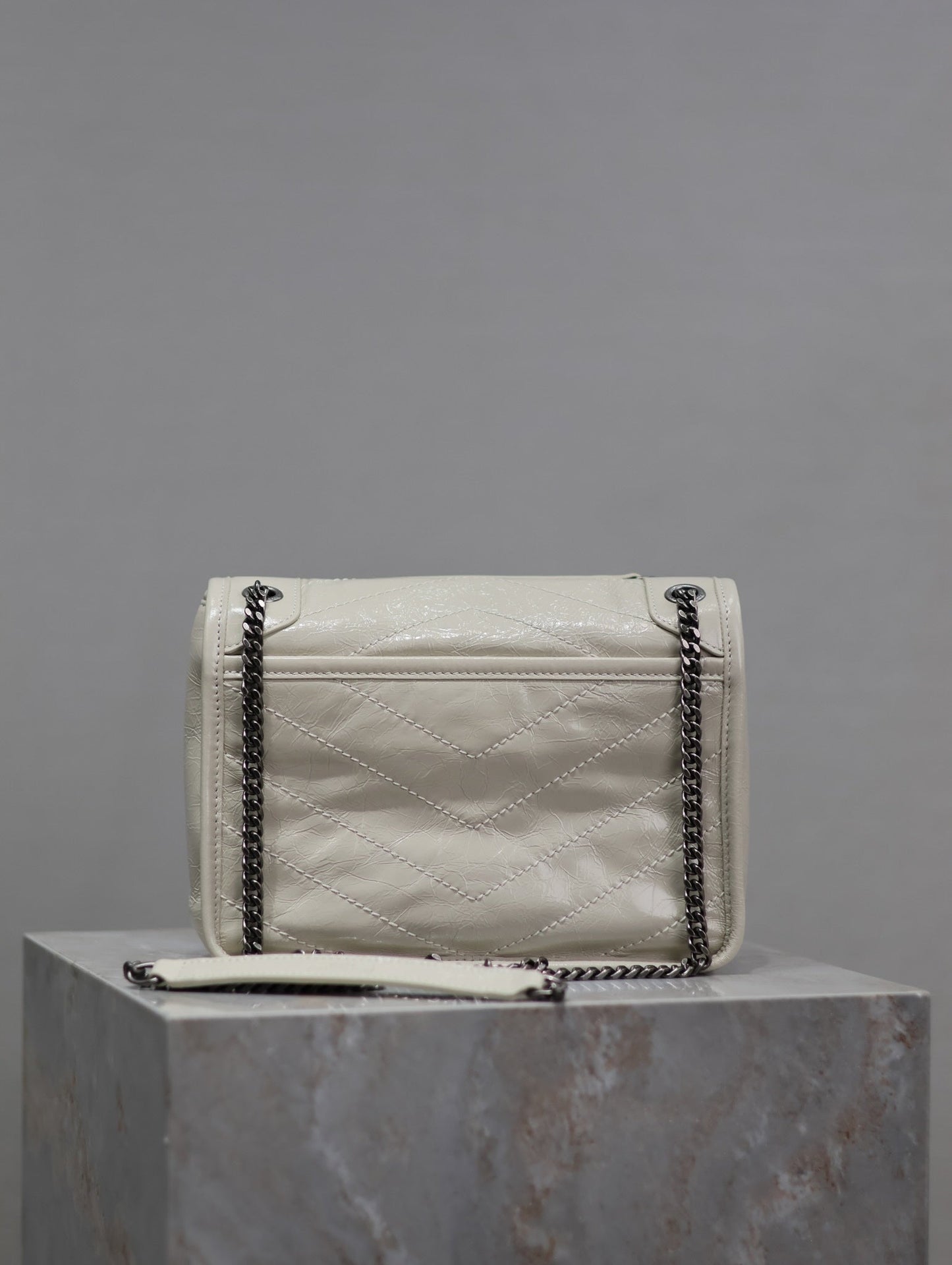 Dragons Bags - Best High-End Brands in One Place - AFFORDABLE LUXURY BAGS - 5981